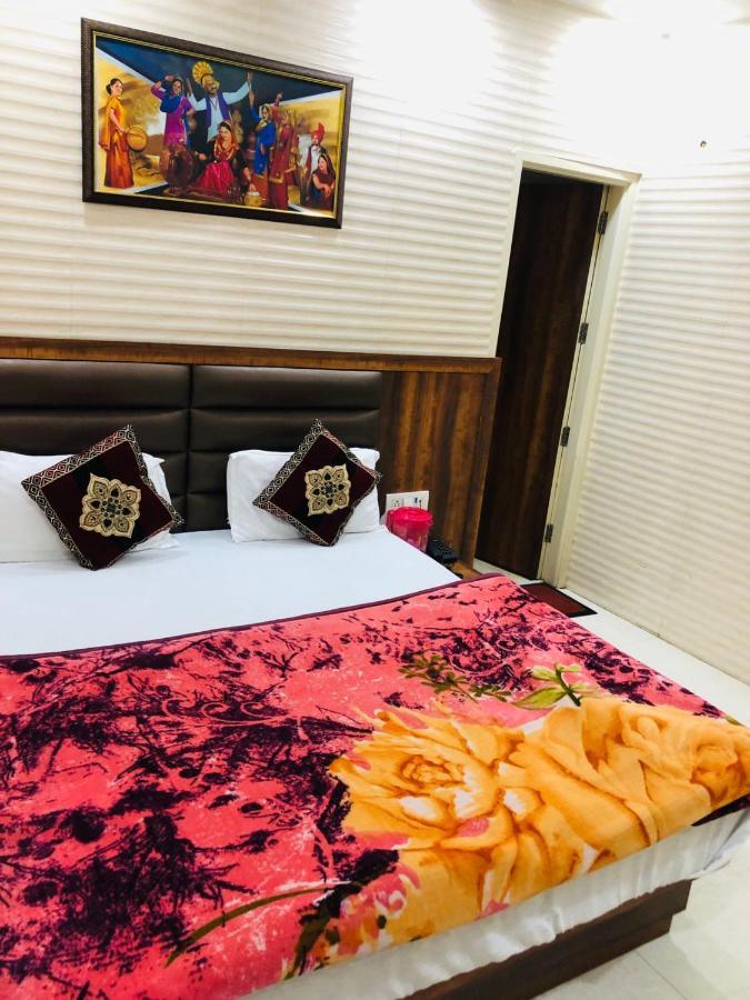 Jasneet Homestay Amritsar Exterior photo